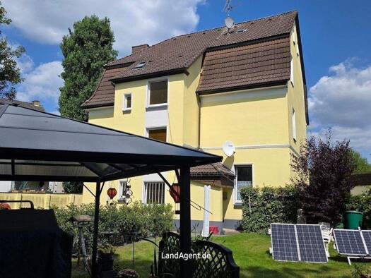 Mehrfamilienhaus zum Kauf 550.000 € 8 Zimmer 285 m² 695 m² Grundstück Oestrich Mengede 44357