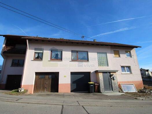 Wohnung zum Kauf 90.000 € 4 Zimmer 105 m² Frittlingen 78665