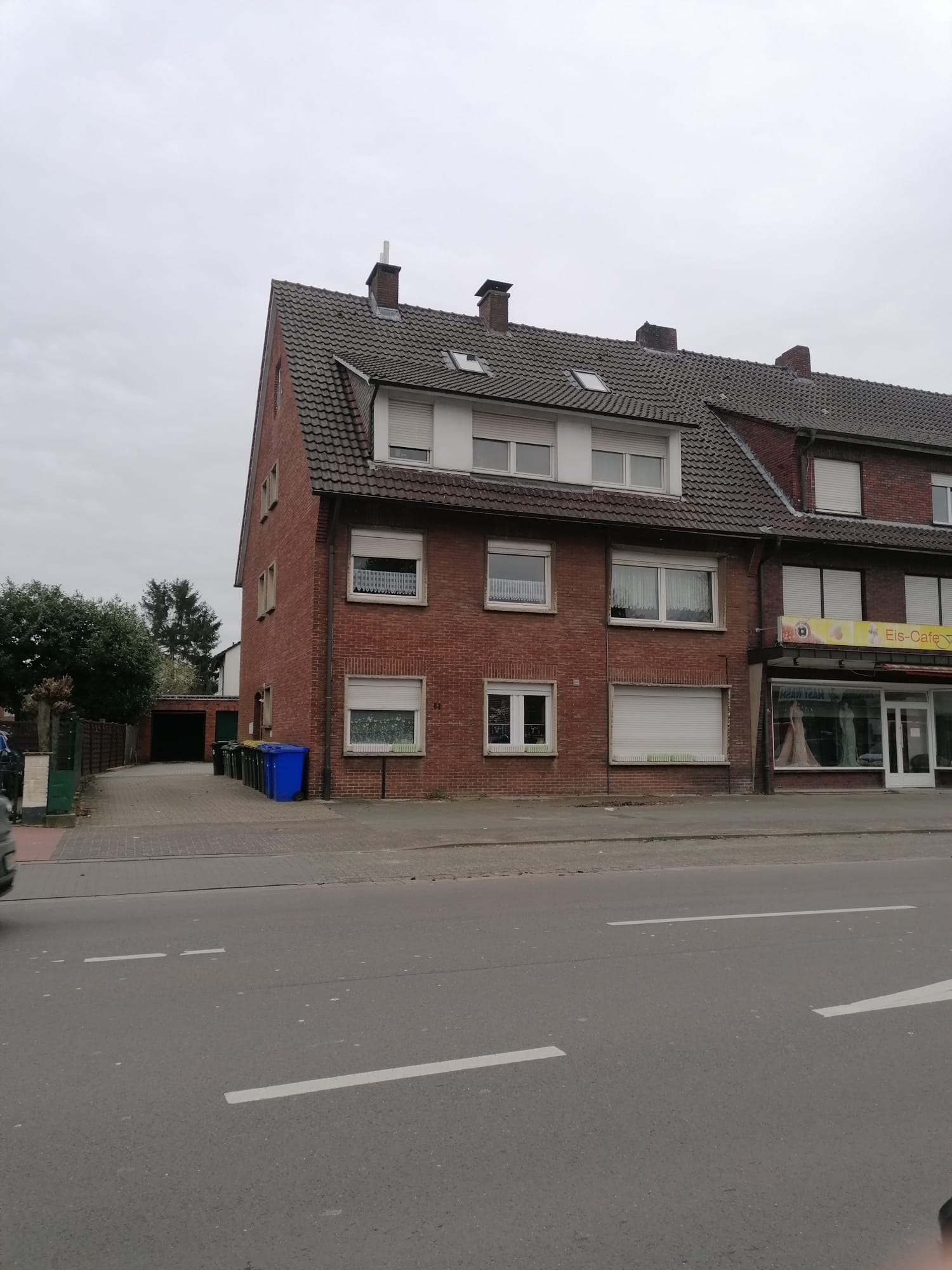 Mehrfamilienhaus zum Kauf 389.000 € 12 Zimmer 315 m²<br/>Wohnfläche 500 m²<br/>Grundstück Gronau Gronau 48599