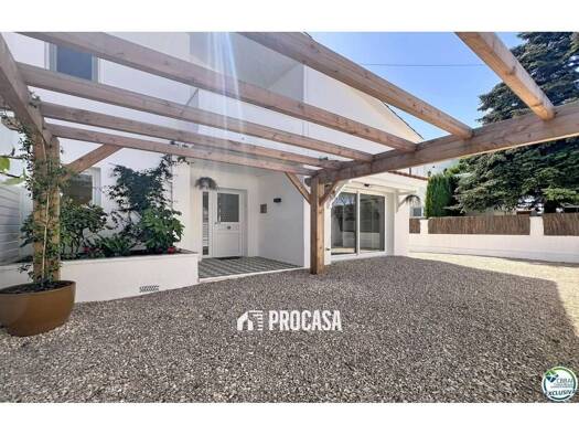 Chalet zum Kauf 595.000 € 5 Zimmer 193 m² Castelló d'Empúries 17487