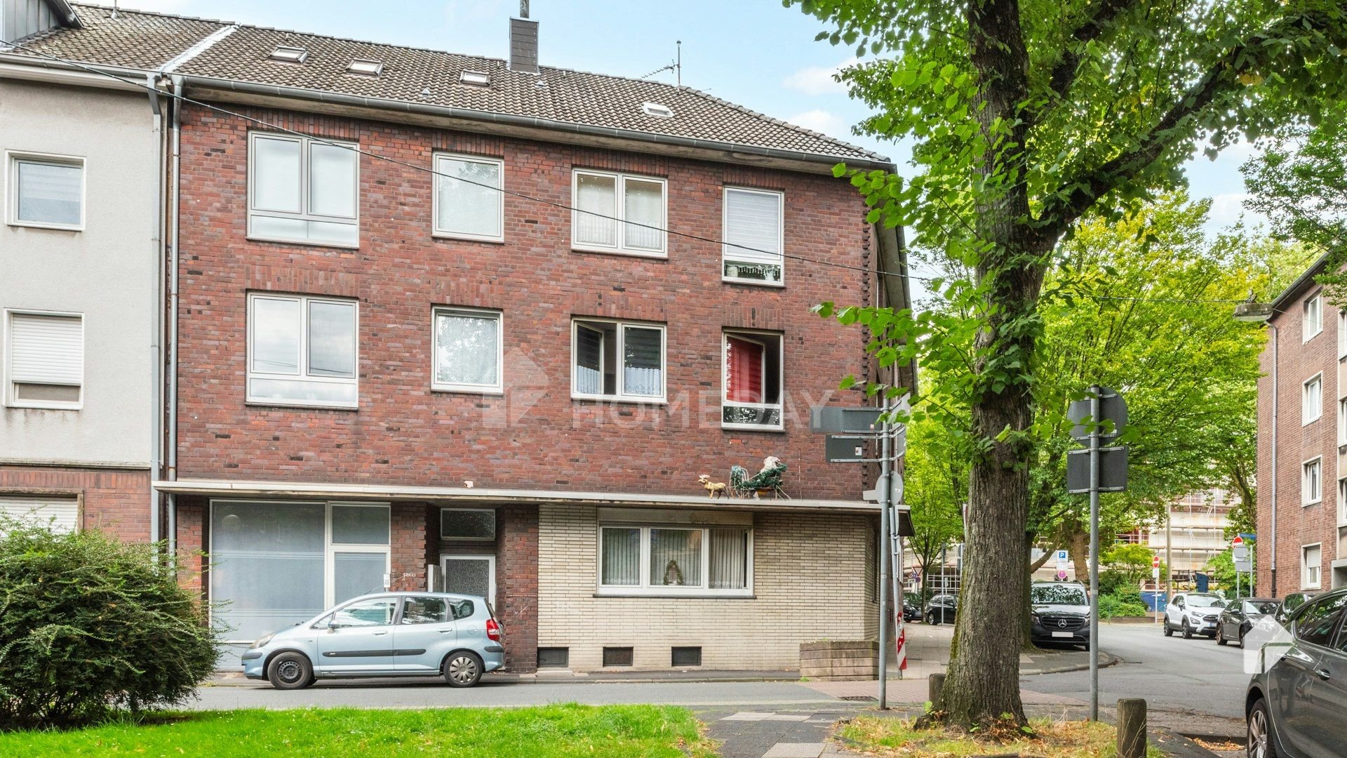 Mehrfamilienhaus zum Kauf 659.000 € 17 Zimmer 416 m²<br/>Wohnfläche 222 m²<br/>Grundstück Osterfeld - West Oberhausen 46117