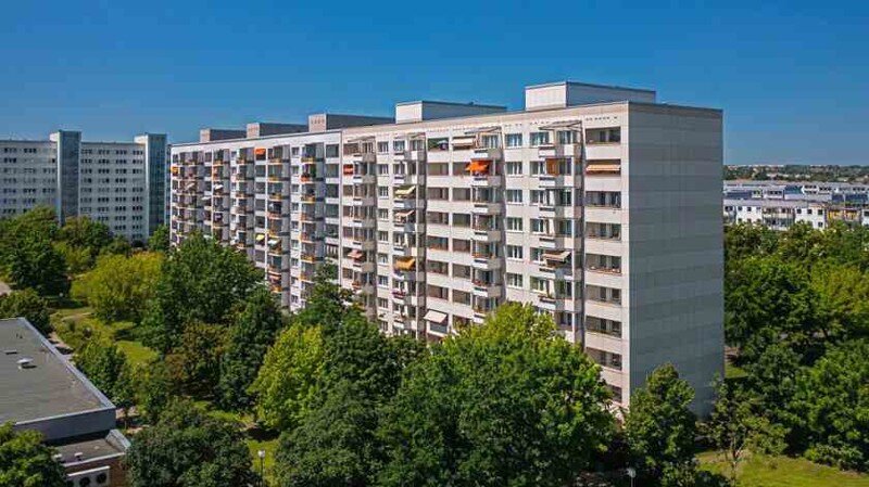 Wohnung zur Miete 568 € 3 Zimmer 80,3 m²<br/>Wohnfläche 3.<br/>Geschoss 11.12.2024<br/>Verfügbarkeit Berzdorfer Str. 24 Prohlis-Nord (Albert-Wolf-Platz) Dresden 01239