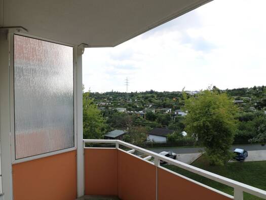 Wohnung zur Miete 389 € 3 Zimmer 57,5 m² 3. Geschoss Ziolkowskistraße 33 Freiberg Freiberg 09599