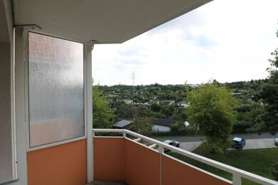 Wohnung zur Miete 389 € 3 Zimmer 57,5 m² 3. Geschoss Ziolkowskistraße 33 Freiberg Freiberg 09599