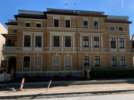 Wohnung zur Miete 760 € 3 Zimmer 101 m² 2 Geschosse frei ab 01.01.2027 Karl-Marx-Straße 13 Zerbst Zerbst/Anhalt 39261