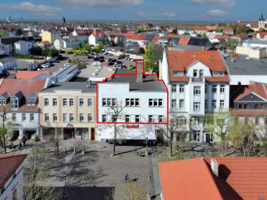 Bürofläche zur Miete provisionsfrei 1.990 € 14 Zimmer 390,3 m² Bürofläche Bernburg Bernburg (Saale) 06406