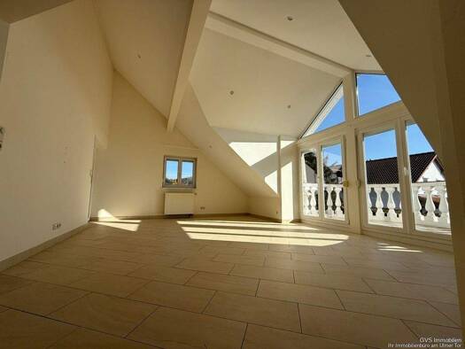 Wohnung zur Miete 995 € 2,5 Zimmer 85 m² 2. Geschoss Eisenburg Memmingen / Eisenburg 87700