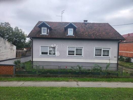 Haus zum Kauf 147.000 € 6 Zimmer 132 m² Resetari Resetari
