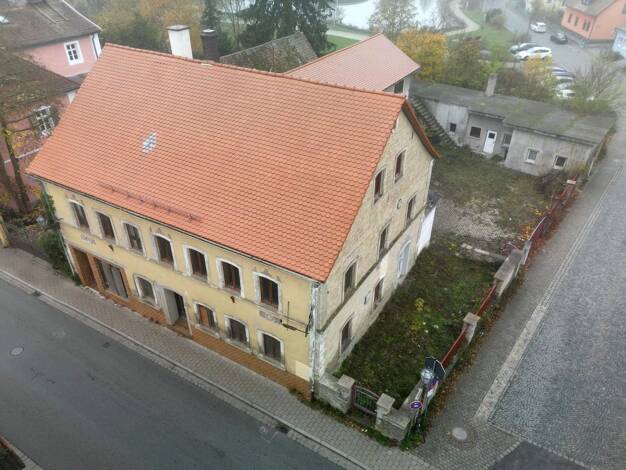 Wohnung zur Miete 1.100 € 4 Zimmer 113 m² 1. Geschoss frei ab 01.12.2025 Schwarzenberger Str. 13 Scheinfeld 91443