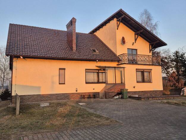 Einfamilienhaus zum Kauf provisionsfrei 369.000 € 8 Zimmer 224 m² 1.200 m² Grundstück Kielczynek 31 gmina Książ Wielkopolski 63-130