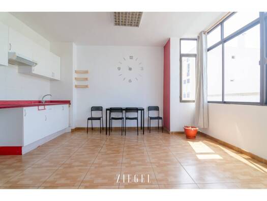 Wohnung zum Kauf 230.000 € 3 Zimmer 82 m² Calle la Naval 227 Las Palmas de Gran Canaria 35008