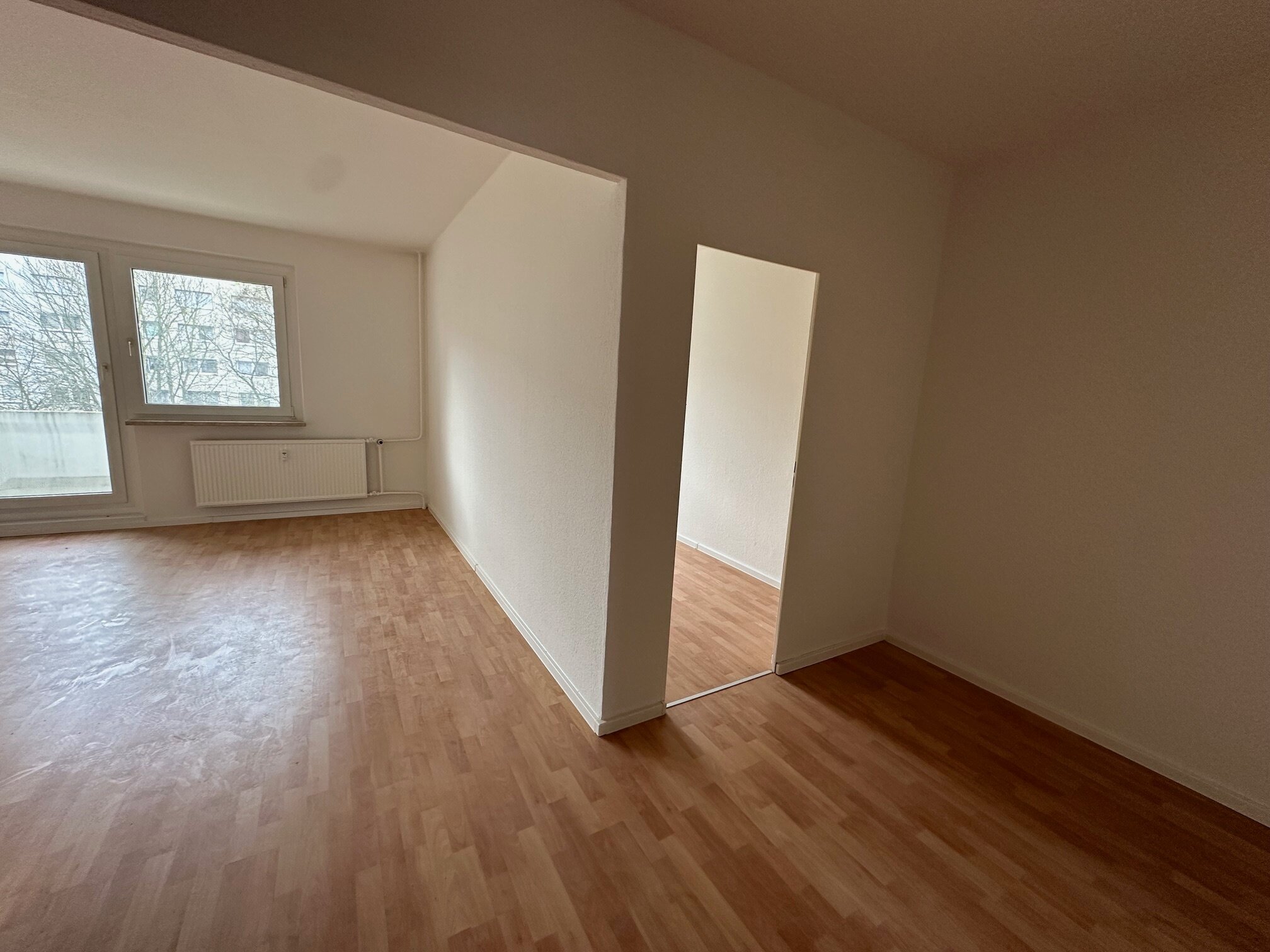 Wohnung zur Miete 280 € 3 Zimmer 56,1 m²<br/>Wohnfläche 3.<br/>Geschoss ab sofort<br/>Verfügbarkeit Schulstr. 8 Thurm Mülsen 08132