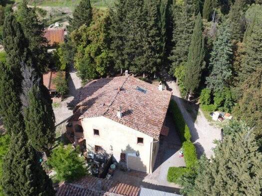Haus zum Kauf 190.000 € 246 m² Stigliano 56035
