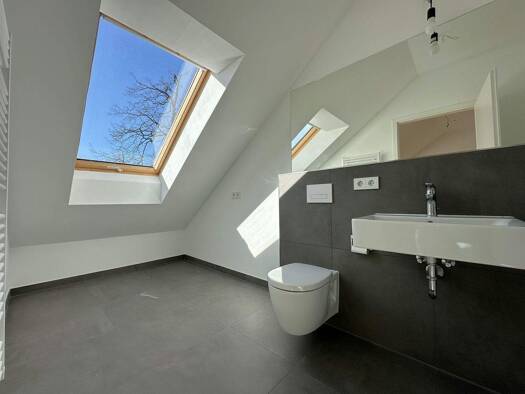 Maisonette zur Miete 1.280 € 4 Zimmer 98,4 m² 1. Geschoss frei ab 01.04.2026 Elstal Wustermark 14624