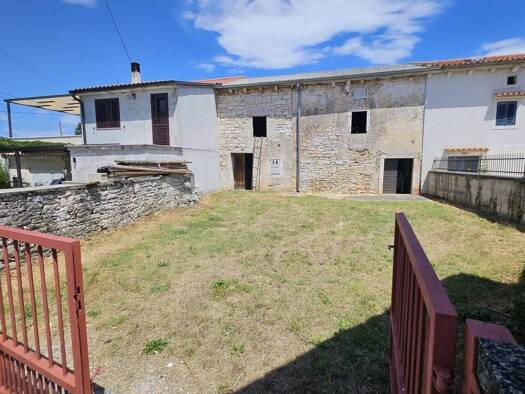Haus zum Kauf 99.000 € 3 Zimmer 170 m² Filipana, Divsici, Orbanici