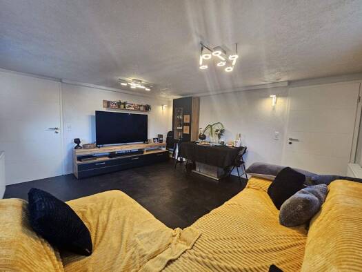 Einfamilienhaus zum Kauf 273.000 € 5 Zimmer 137 m² 460 m² Grundstück Untergröningen Abtsgmünd 73453