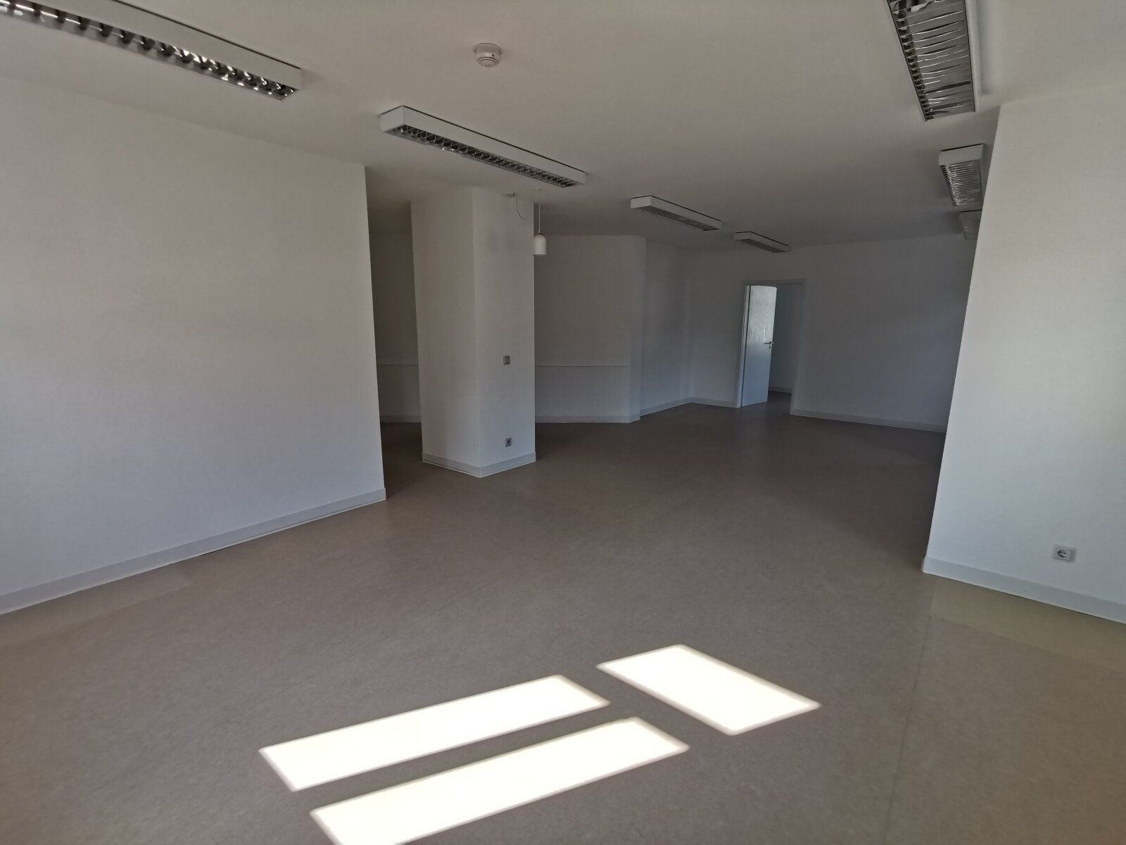 Bürofläche zur Miete provisionsfrei 850 € 4 Zimmer 117 m²<br/>Bürofläche Bad Berleburg Bad Berleburg 57319