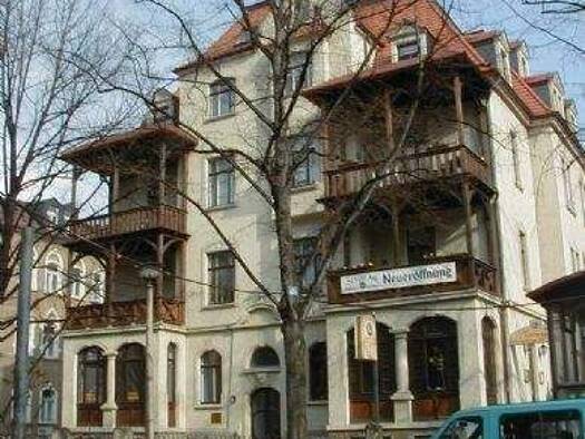 Wohnung zur Miete 1.360 € 4 Zimmer 129 m² 4 Geschosse frei ab sofort Südvorstadt-West Ortsamtsbereich Plauen 01069