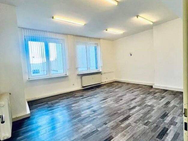 Bürofläche zur Miete provisionsfrei 1.000 € 68,3 m² Bürofläche Frankfurter Straße 57 Offenbach am Main Offenbach 63067