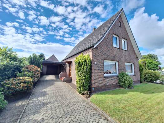 Einfamilienhaus zum Kauf 235.000 € 4 Zimmer 113 m² 736 m² Grundstück Weener Weener 26826
