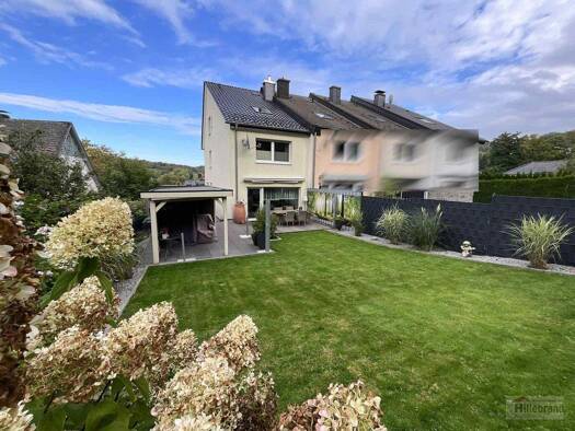 Einfamilienhaus zum Kauf 355.000 € 6 Zimmer 151 m² 322 m² Grundstück frei ab 01.07.2026 Brilon 59929