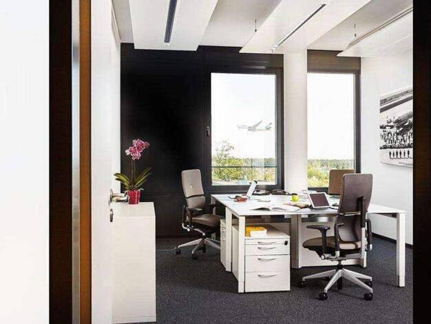 Bürofläche zur Miete provisionsfrei 22 m² Bürofläche teilbar ab 13 m² De-Saint-Exupéry-Straße 10 Flughafen Frankfurt am Main 60549