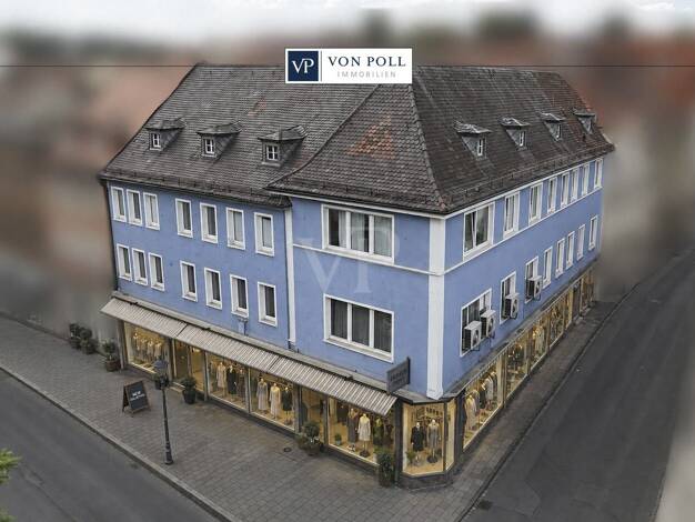 Haus zum Kauf 650.000 € 9 Zimmer 219 m² 435 m² Grundstück Kitzingen Kitzingen 97318