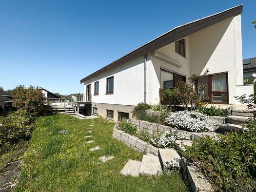 Mehrfamilienhaus zum Kauf 520.000 € 6,5 Zimmer 184 m² 586 m² Grundstück Lorch Lorch 73547