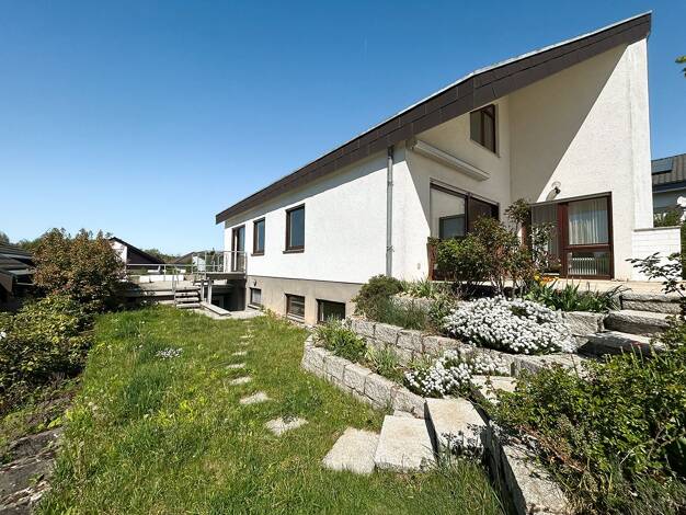 Mehrfamilienhaus zum Kauf 520.000 € 6,5 Zimmer 184 m² 586 m² Grundstück Lorch Lorch 73547