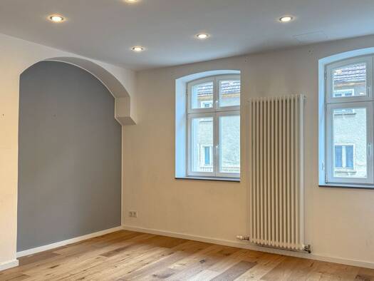 Studio zur Miete 360 € 2 Zimmer 45 m² Friedrichsstraße 36 Hoyerswerda Hoyerswerda 02977