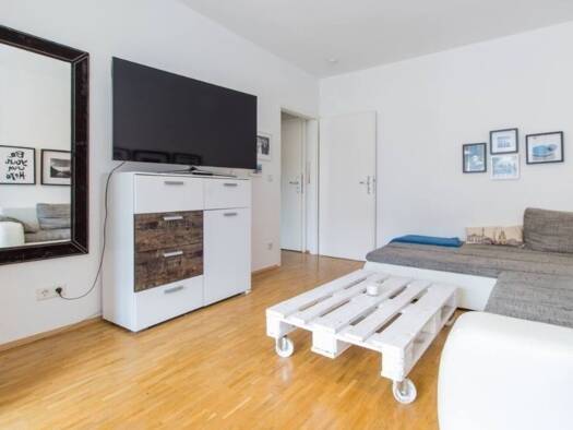 Wohnung zur Miete 565 € 1,5 Zimmer 38 m² Geschoss 2/3 frei ab 10.09.2026 Backnang Backnang 71522