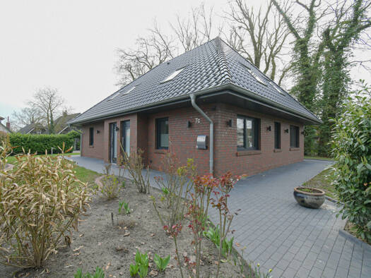 Wohnung zur Miete 1.250 € 3 Zimmer 107,4 m² EG frei ab 01.05.2026 Edewecht 26188