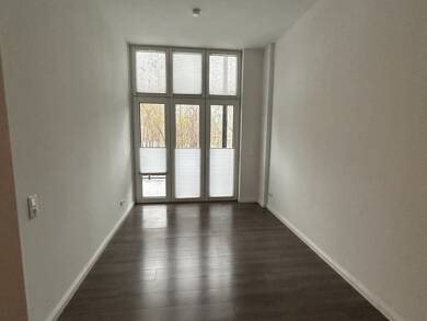 Wohnung zur Miete 933 € 2 Zimmer 77,7 m² EG frei ab 01.10.2025 Bernau Bernau bei Berlin 16321