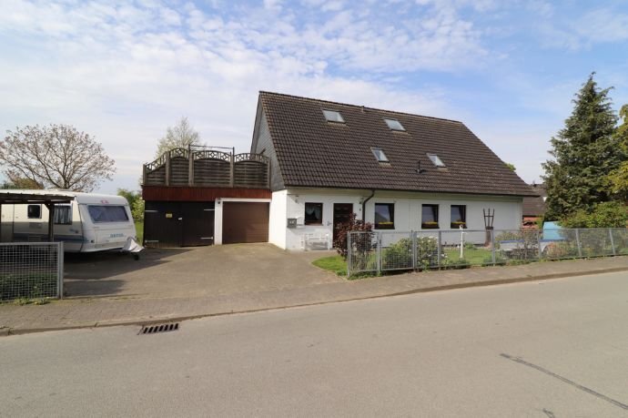 Mehrfamilienhaus zum Kauf 399.000 € 7 Zimmer 216 m²<br/>Wohnfläche 1.636 m²<br/>Grundstück Bebensee 23816