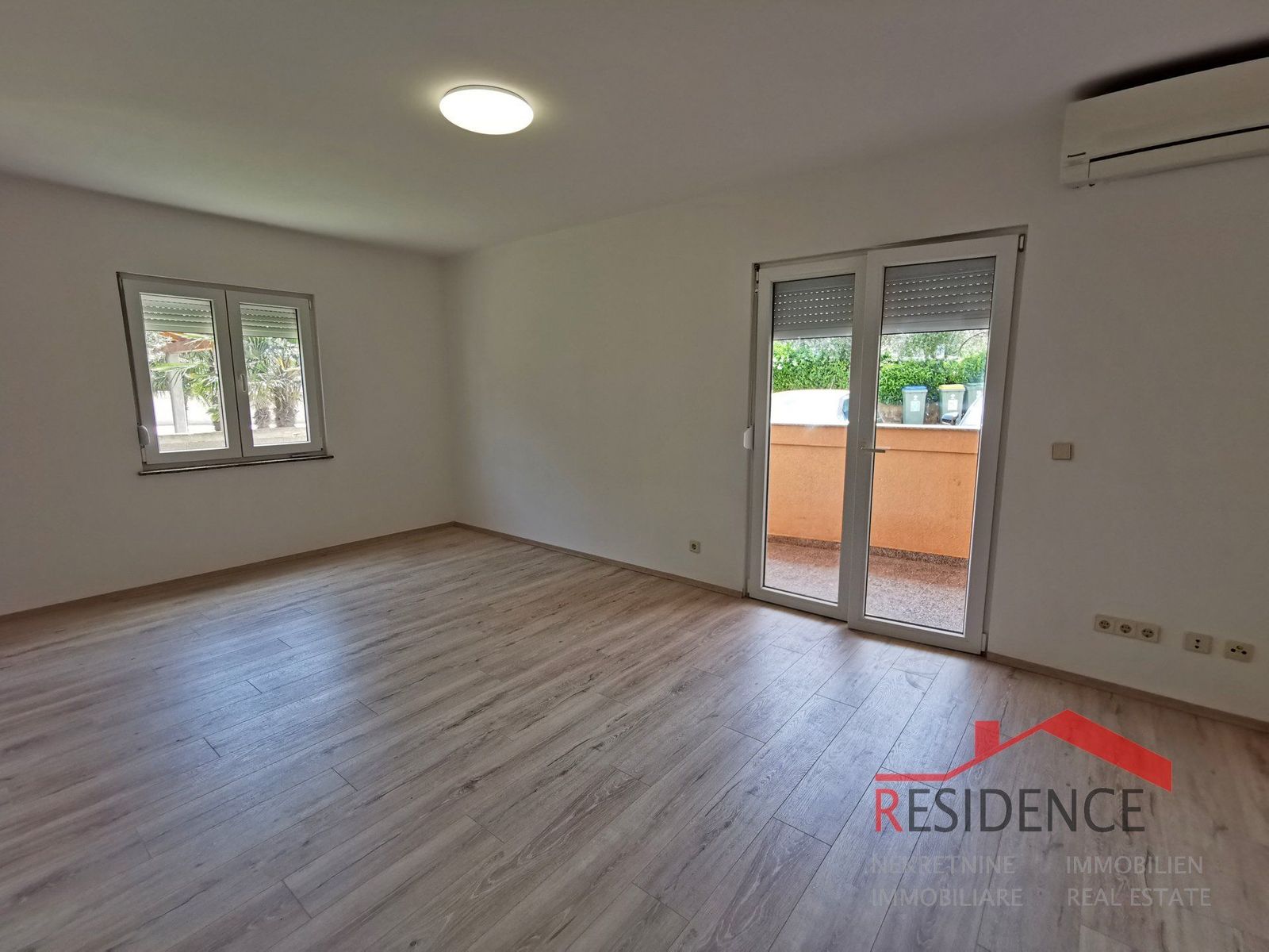 Wohnung zum Kauf 180.000 € 2 Zimmer 62 m²<br/>Wohnfläche Stinjan 52100