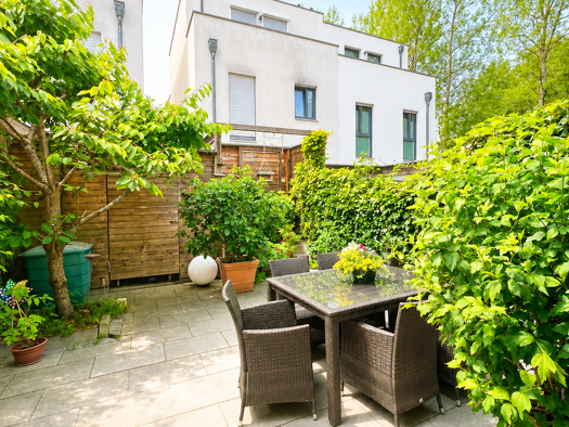 Doppelhaushälfte zum Kauf 749.000 € 4 Zimmer 121,6 m² 104 m² Grundstück frei ab 01.09.2026 Sallern-Gallingkofen Regensburg 93057