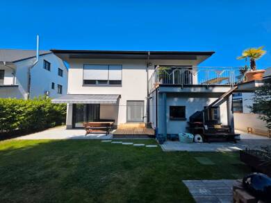Villa zum Kauf 1.300.000 € 257 m² 617 m² Grundstück frei ab sofort Nord Speyer 67346