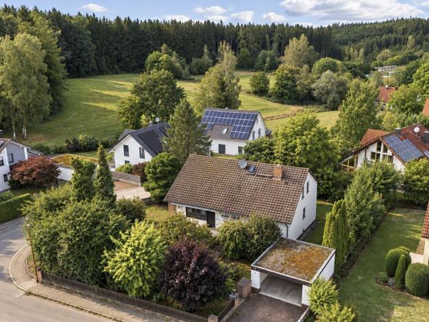 Einfamilienhaus zum Kauf 690.000 € 7 Zimmer 238 m² 1.085 m² Grundstück Lützelburg Gablingen 86456