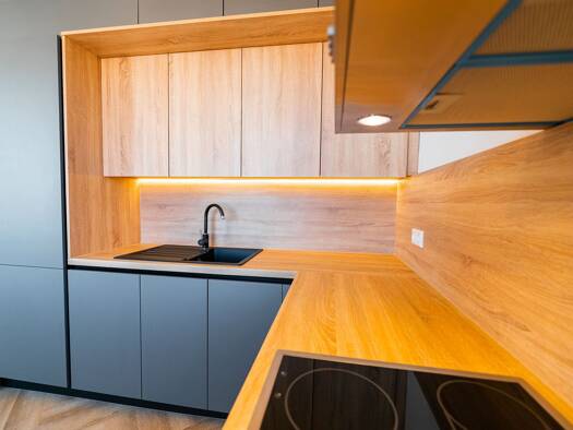 Wohnung zur Miete 1.353 € 2 Zimmer 61,1 m² frei ab sofort Innenstadt Augsburg 86152