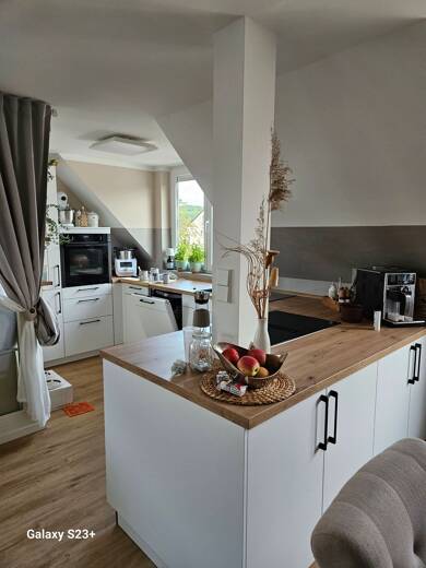 Maisonette zur Miete 1.150 € 3 Zimmer 80 m² Geschoss 3/3 frei ab 01.09.2025 Wiernsheim Wiernsheim 75446