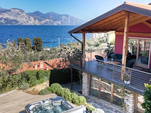 Einfamilienhaus zum Kauf 1.300.000 € 4 Zimmer 292 m² 800 m² Grundstück Brenzone 37010