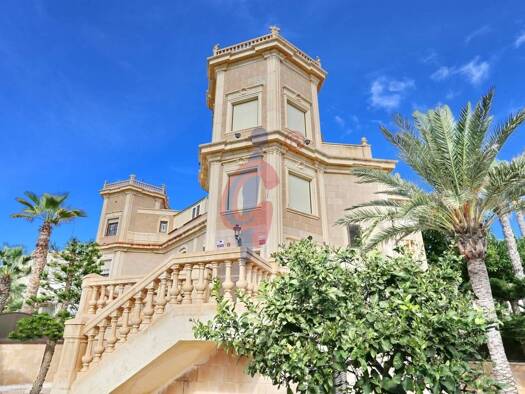 Villa zum Kauf 750.000 € 5 Zimmer 261 m² Italia 11 Guardamar del Segura 03140
