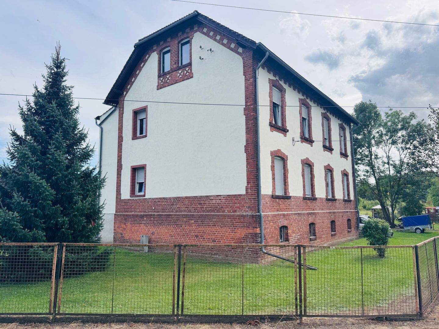 Mehrfamilienhaus zum Kauf - Ansicht 2