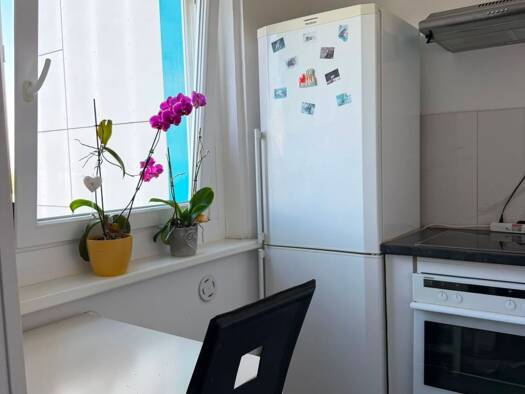 Wohnung zur Miete 850 € 1 Zimmer 40 m² Geschoss 8/10 frei ab sofort Schlaatz Potsdam 14478