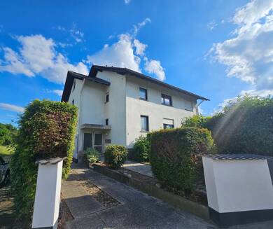 Mehrfamilienhaus zum Kauf 629.000 € 12 Zimmer 358 m² 785 m² Grundstück Schumannstraße 5 Butzbach Butzbach 35510