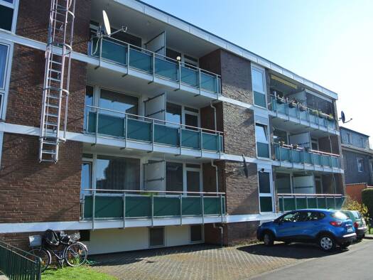 Wohnung zur Miete 695 € 1,5 Zimmer 62 m² Geschoss 1/2 frei ab 01.11.2026 Kolberger Straße 85 Quettingen Leverkusen 51381