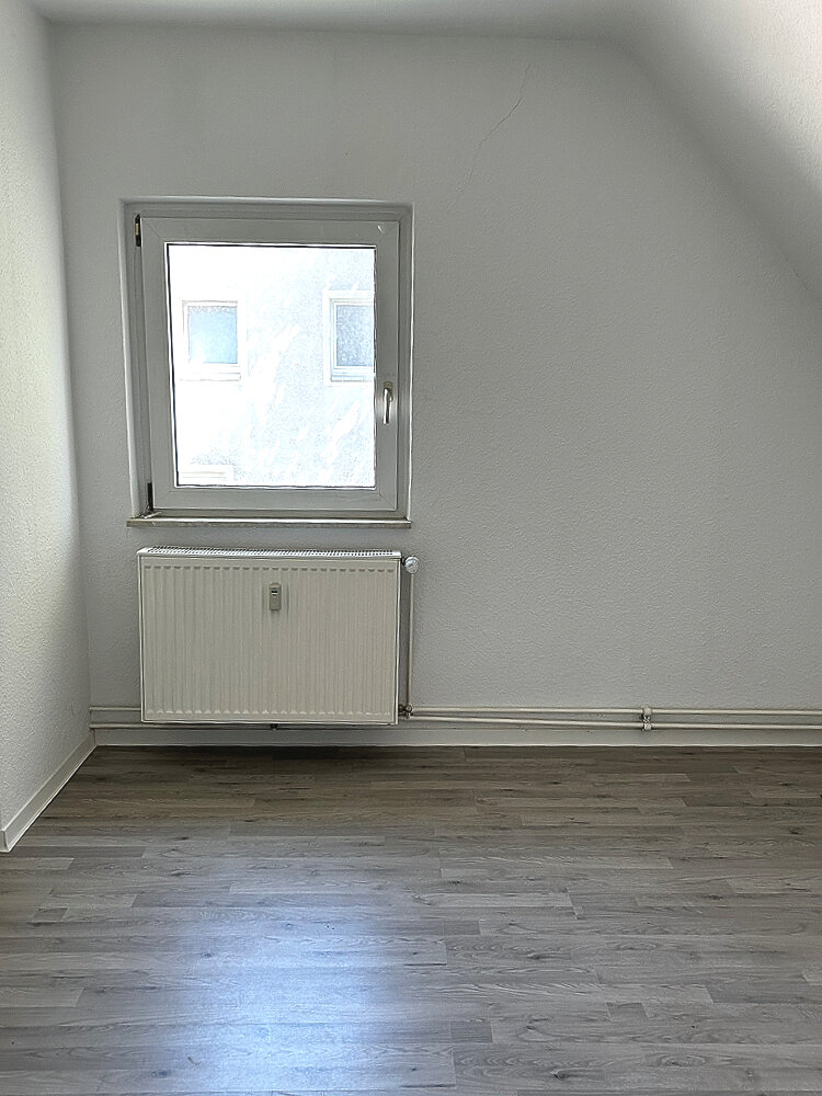 Wohnung zur Miete 294,80 € 2 Zimmer 36,9 m²<br/>Wohnfläche 3.<br/>Geschoss Weyerstraße 81 Engelsberg - Maubes Solingen 42697