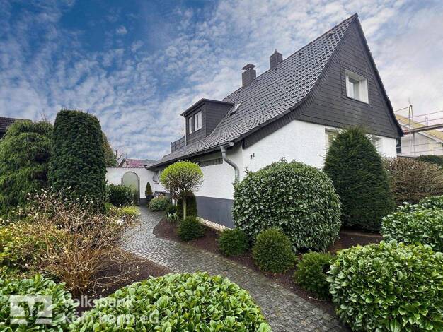 Einfamilienhaus zum Kauf 775.000 € 7 Zimmer 165 m² 603 m² Grundstück Kippekausen Bergisch Gladbach 51427