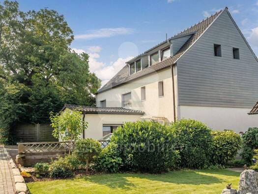 Mehrfamilienhaus zum Kauf 273.000 € 6 Zimmer 180 m² 311 m² Grundstück Winterscheid Ruppichteroth 53809