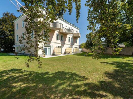 Atelier zur Miete 243 € 1 Zimmer 12,5 m² Bürofläche Schwechat 2320